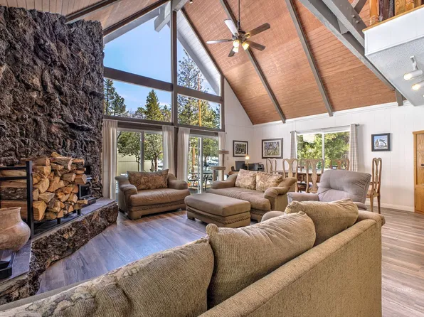 25371 Franklin Dr, Idyllwild, CA 92549