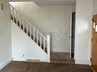 7862 3rd St, Brookfield, OH 44438