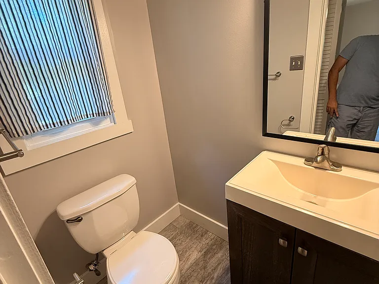 14213 Aldengate Rd — Photo 27