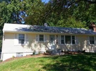 6902 E 99th St, Kansas City, MO 64134