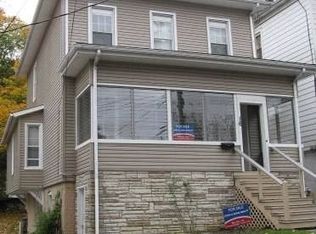 16 Franklin St, Middletown, NY 10940