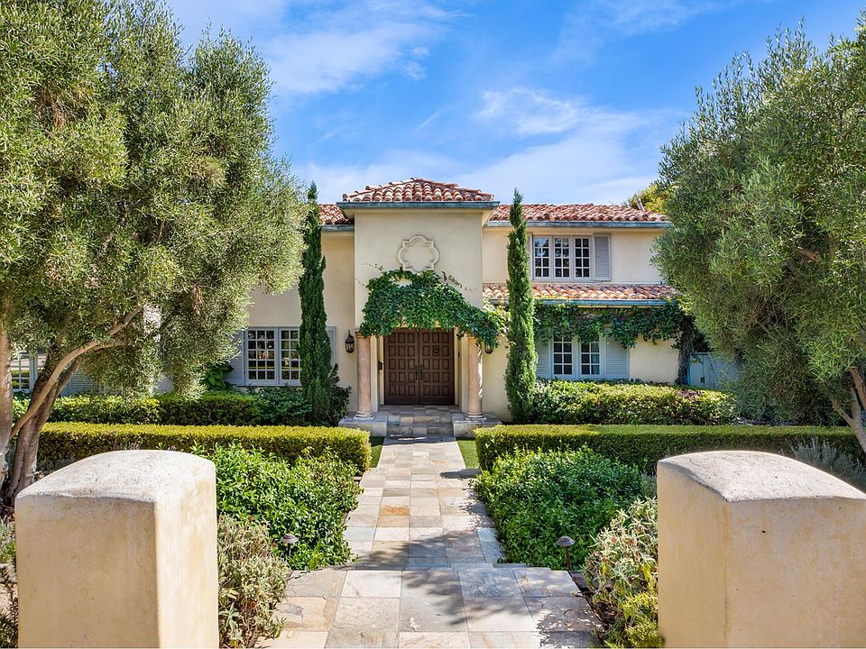 1st image of 14928 La Cumbre Dr