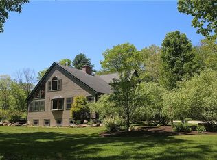 20 Crowthers Pl, Hope Valley, RI 02832