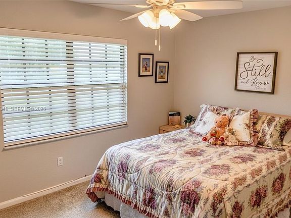 5th image of 4016 E Sunflower Cir