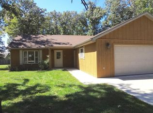 1905 Tate Rd, Ridgedale, MO 65739