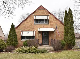 3389 S 69th St, Milwaukee, WI 53219
