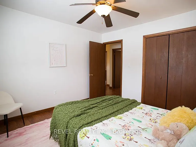 104 Hillside Ave — Photo 16