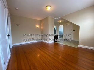 761 Newport Ave FLOOR 2, Pawtucket, RI 02861