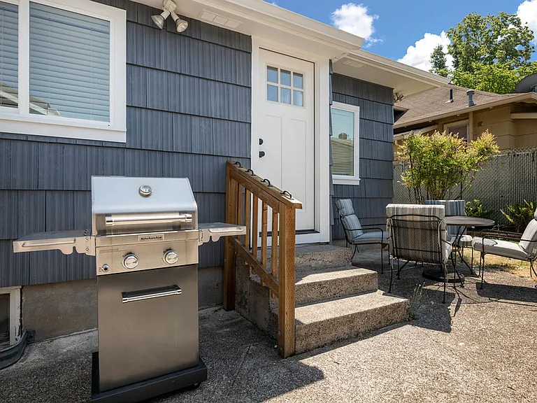 3233 SE 51st Ave — Photo 20