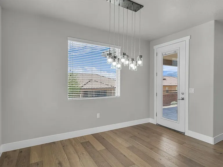 2792 S 3250 W — Photo 16