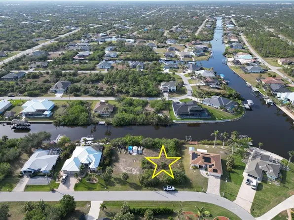 9206 Snapper Cir #12, Pt Charlotte, FL 33981