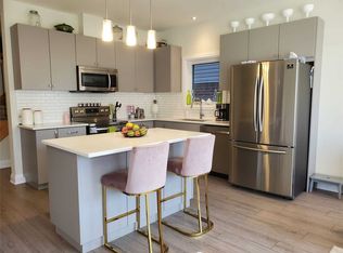 699 Thomas Slee Dr, Kitchener, ON N2P2Y8