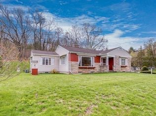 140 John Haley Rd, Brimfield, MA 01010