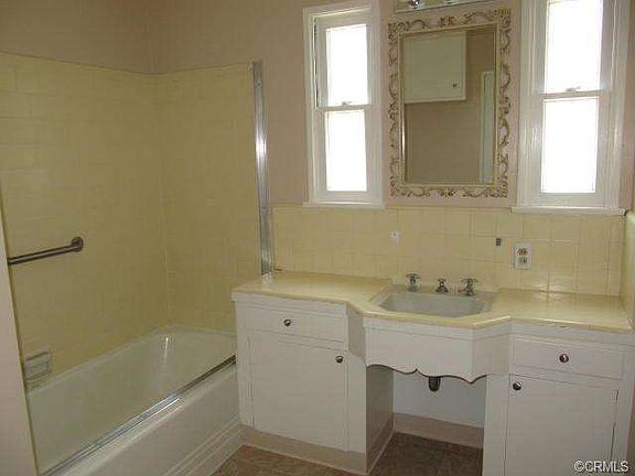 2nd image of 939 E Palm Ave