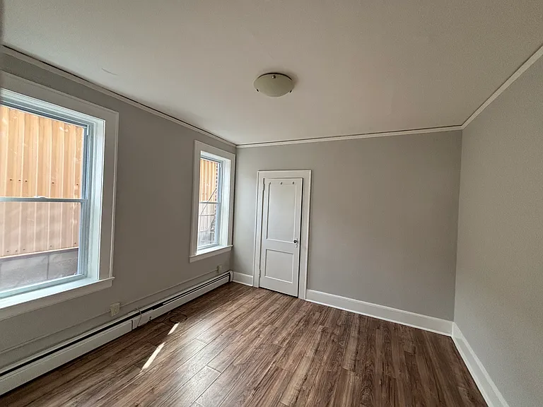 230 Watchung Ave — Photo 4