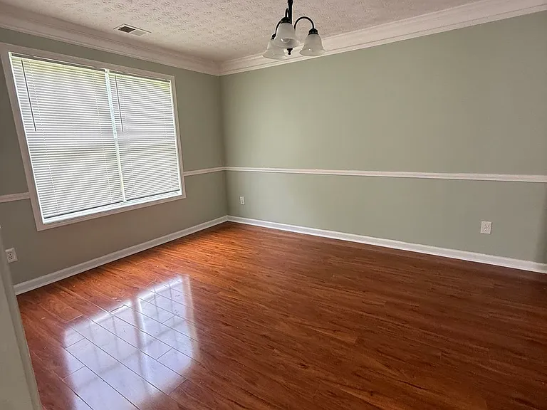 755 Tara Bnd — Photo 6