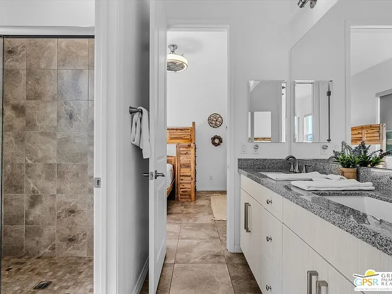 67367 Zuni Ct — Photo 16