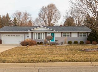 3738 W Stoll Rd, Lansing, MI 48906