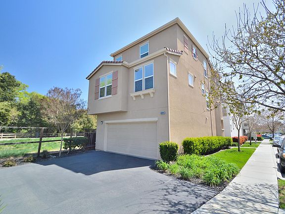 2nd image of 6099 Hillbrook Pl