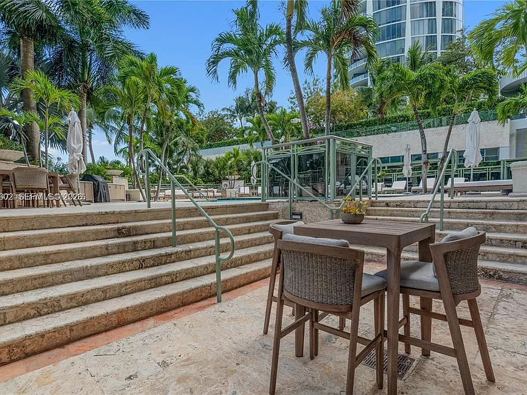 3400 SW 27th Ave #605 — Photo 21