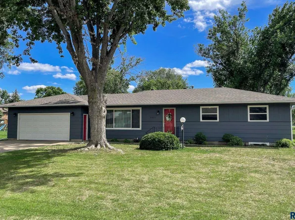 6905 W 7th St, Sioux Falls, SD 57107