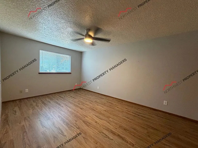 119 & 121 Maple St — Photo 8