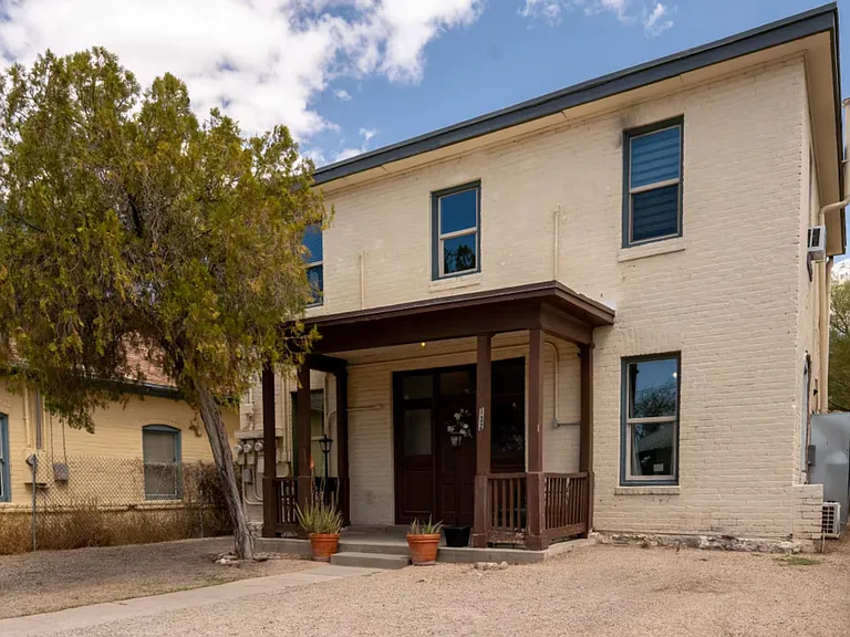 132 N Hoff Ave — Photo 12