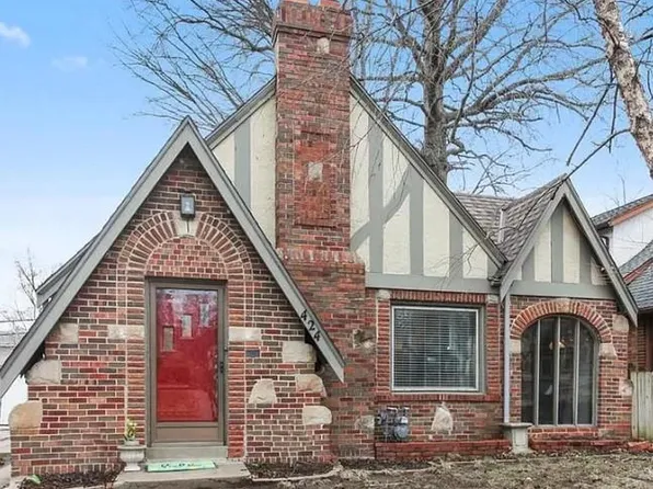 424 E Gregory Blvd, Kansas City, MO 64131