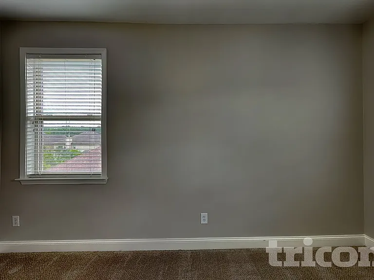 4384 Challedon Dr — Photo 17