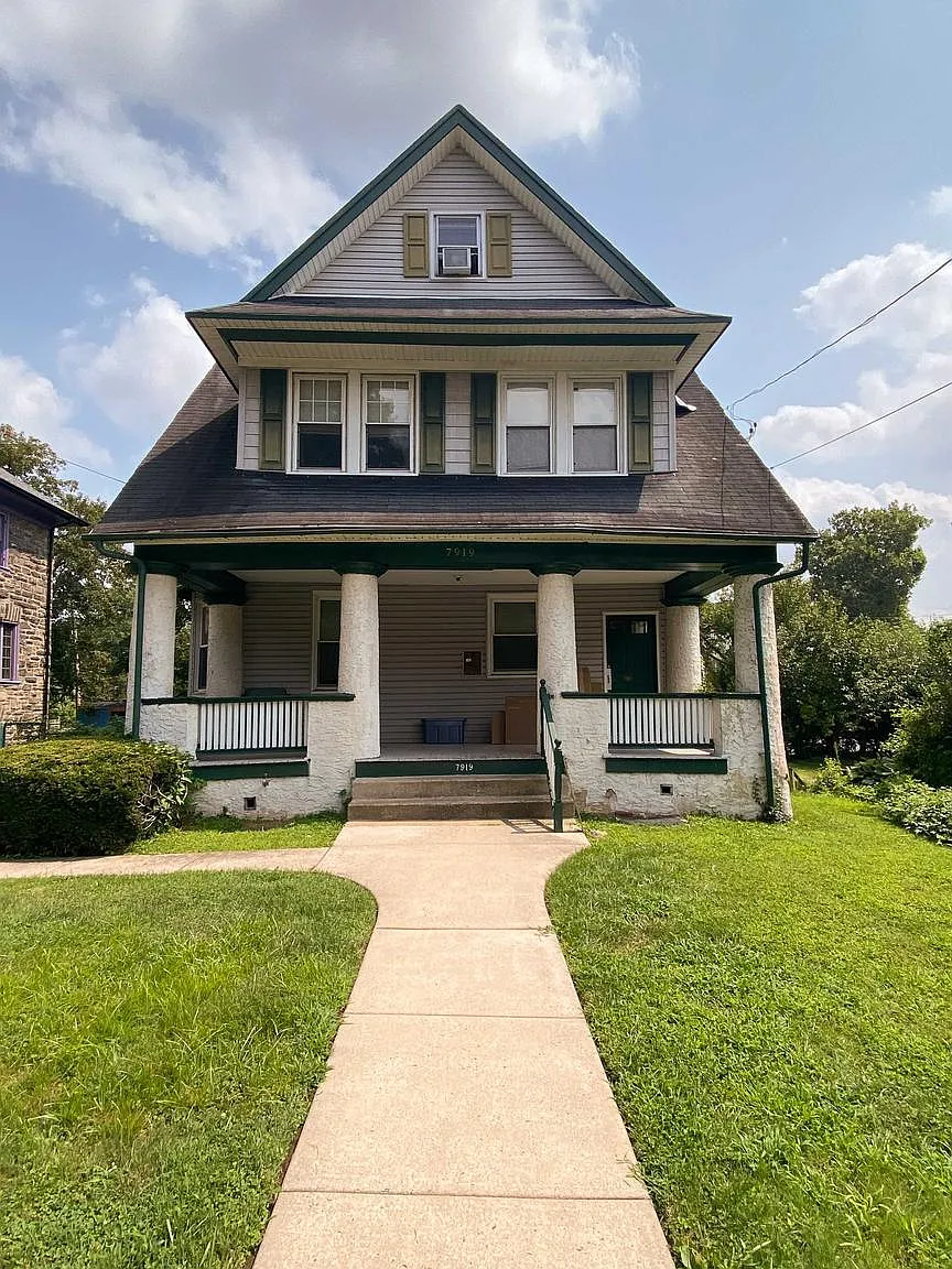 2 bed, 1.0 bath, 1000 sqft, $1,500 — Photo 1
