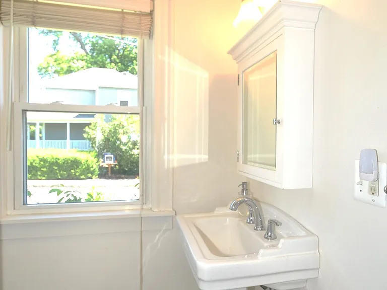 112 S Main St #1 — Photo 16
