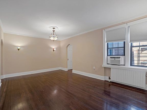 5th image of 61 W Grand St APT 4A