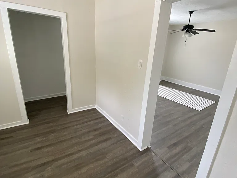 615 Parkview Ave #1 — Photo 10
