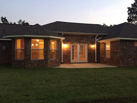 5th image of 101 Fisher Dr