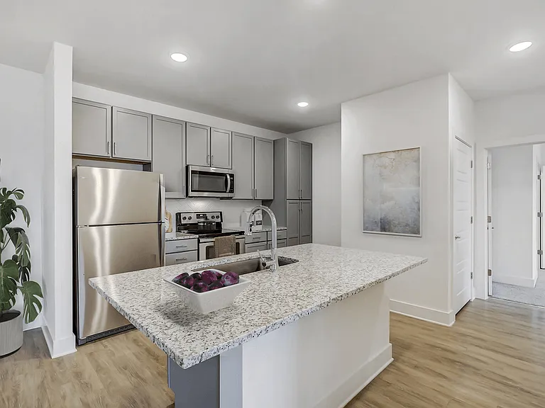 The Darby Apartments — Photo 63