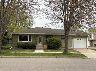 911 8th North St N, New Ulm, MN 56073