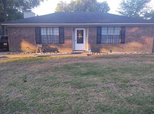 1889 Neptune Dr, Augusta, GA 30906