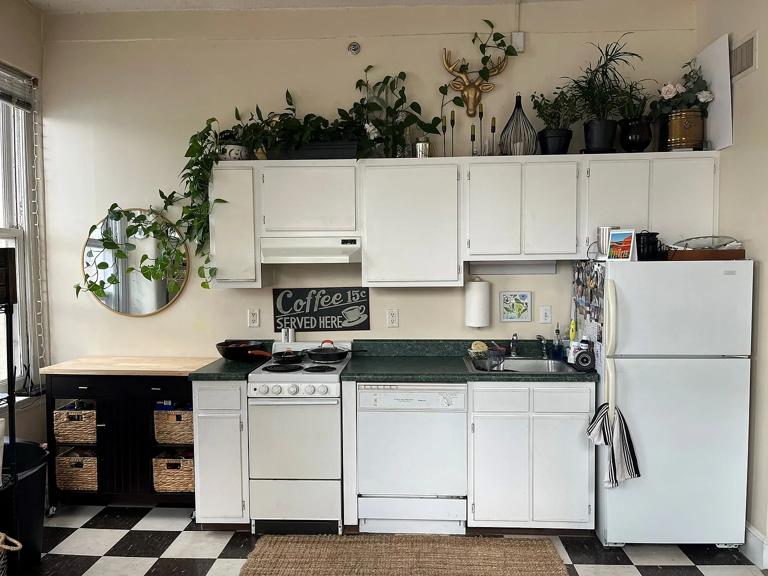 Linden Towers — Photo 3
