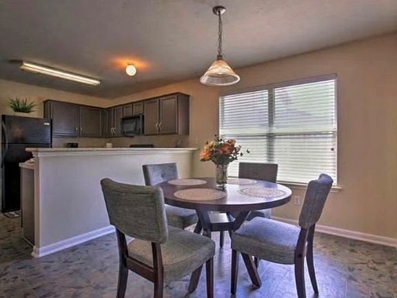 5th image of 20723 Sycamore Wood Dr