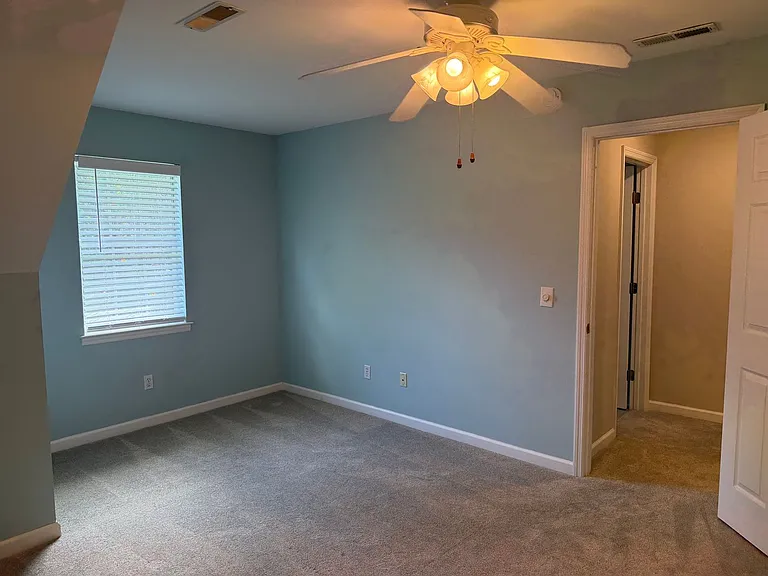 8900 Fox Glen Dr — Photo 33