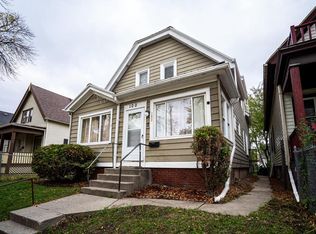 1008 W Nash St, Milwaukee, WI 53206