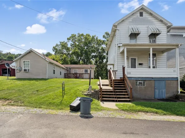 16-18 Grand St, Belle Vernon, PA 15012