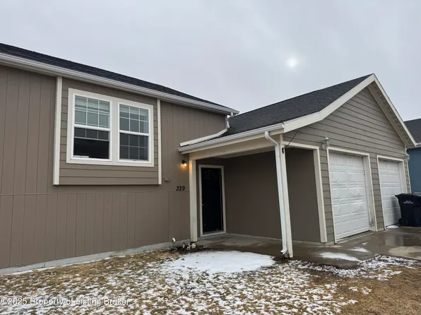 329 25th Ave NE, Watford City, ND 58854
