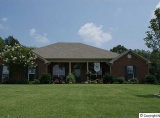 207 Grasslands Rd, Huntsville, AL 35811