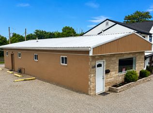 1302 Salem Rd, Mount Vernon, IL 62864