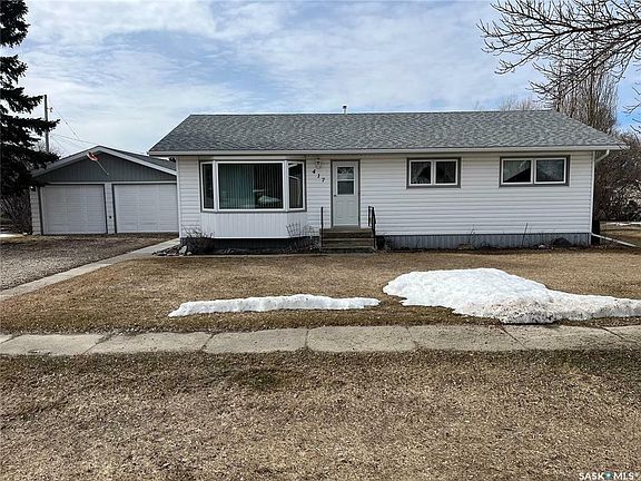 2nd image of 417 1st Ave