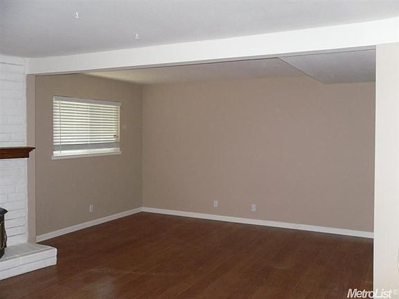 4th image of 8283 Caribbean Way