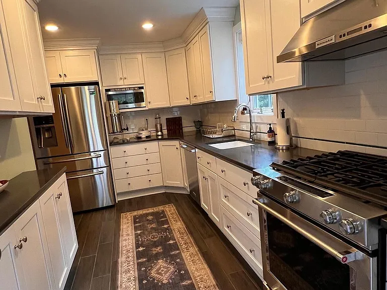 4027 Deepwood Rd — Photo 10