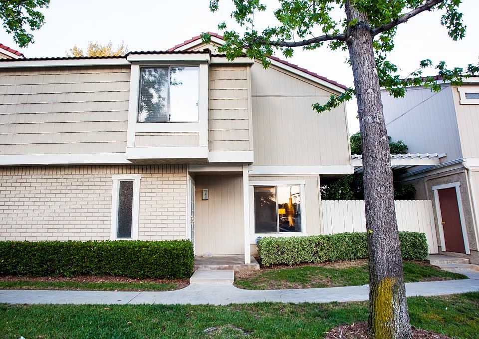 1st image of 780 Golden Springs Dr Unit B