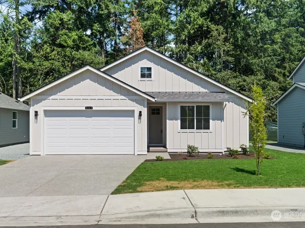 711 153rd Street Ct E, Tacoma, WA 98445